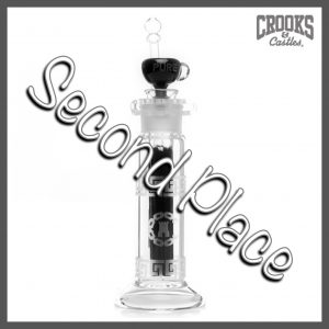 Crooks & Castles / Pure Glass Collab water pipe
